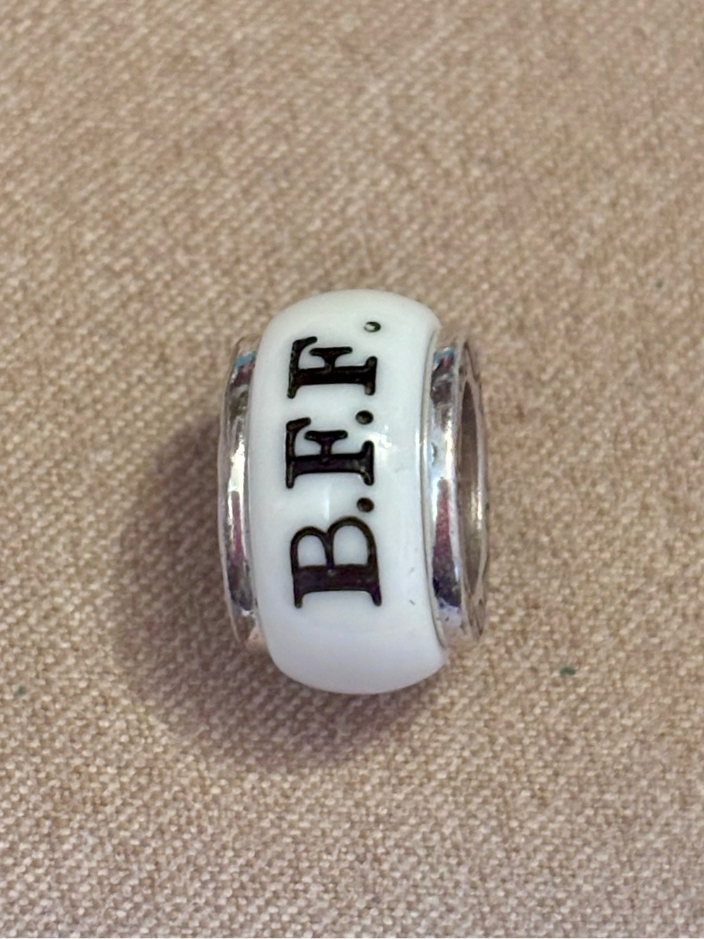 🆕Listing! Brighton Best Friends Forever (BFF) bead BFF in black on white Retired